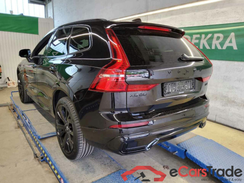 Volvo XC60 (03.2017->) DE - SUV5 B5 (Benzin) AWD EU6d, Plus Black Edition Mild-Hybrid, (Facelift) 2023 #4