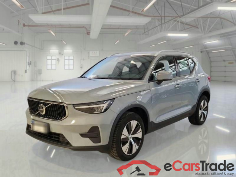 VOLVO XC40 / 2021 / 5P / SUV B3 AUTOMATICO CORE #1