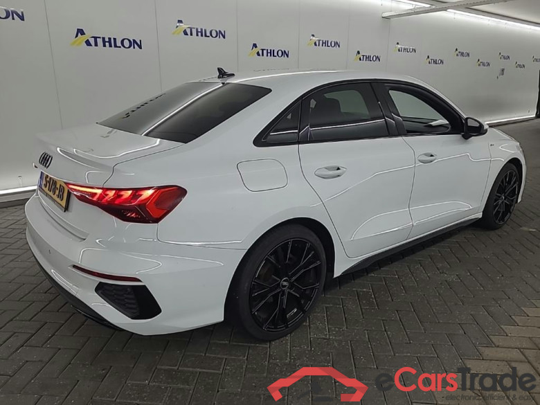 AUDI A3 Limousine 30 TFSI S tronic S edition 4D 81kW #3