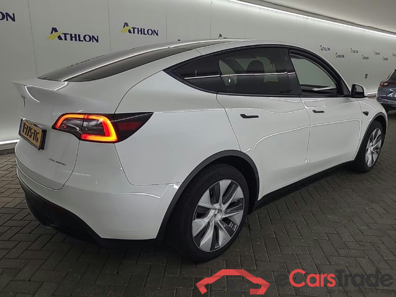 Tesla Model Y Long Range Dual Motor AWD 5D 378kW #3