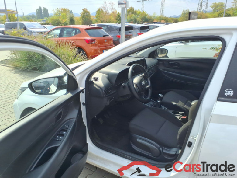 Hyundai i20  #5
