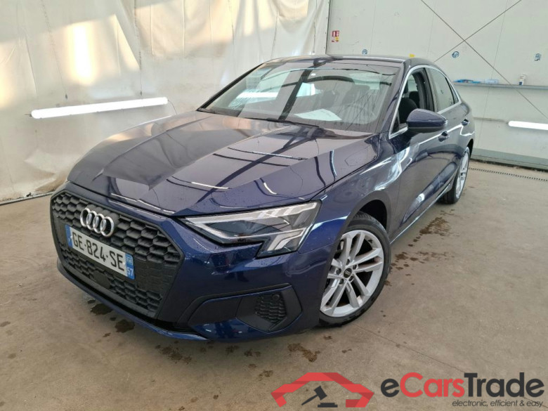 AUDI A3 Berline / 2020 / 4P / Berline 30 TFSI MHEV S Tronic 110 Business Line