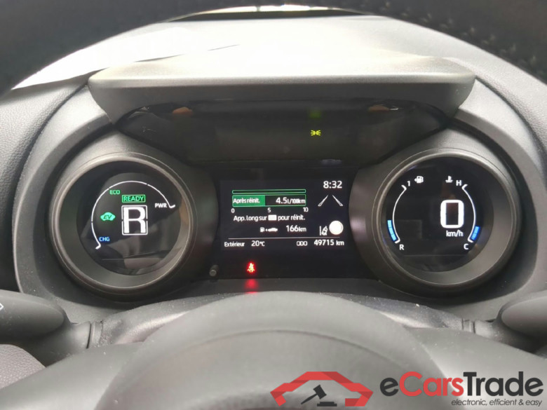 TOYOTA Yaris Hybride / 2019 / 5P / Berline Hybride 116h Design #6