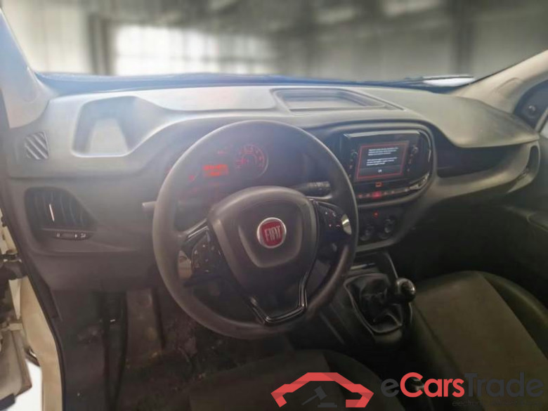 FIAT DOBLÒ CARGO / 2014 / 4P / VETT. FURGONATA CH1 LOUNGE 1.6 MJET 90CV E6D-F SeS #3