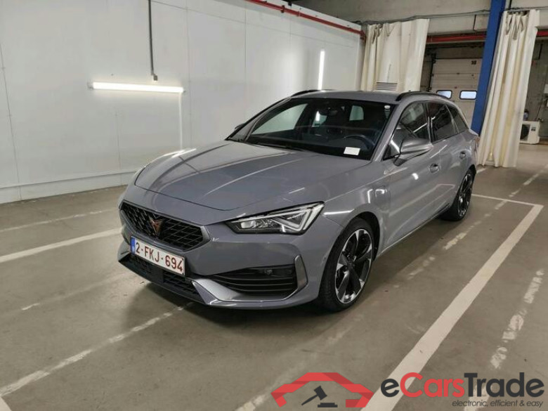 Cupra Leon ST Leon ST 1.4 e-Hybrid PHEV DSG (PHEV) 150kW/204pk  5D/P Auto-6 (Pneus 4 saisons) - CO2 indicative