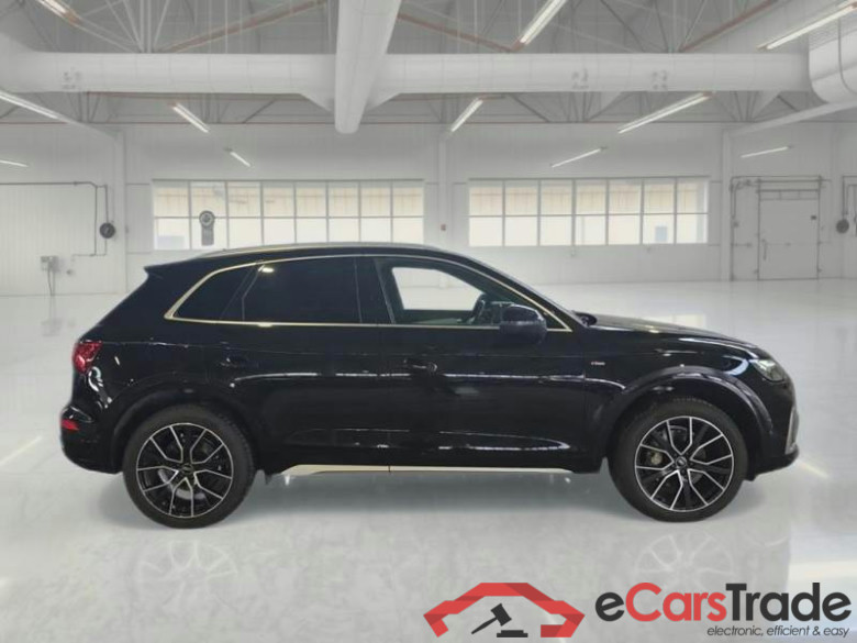 AUDI Q5 / 2020 / 5P / SUV 40 TDI S LINE PLUS QUATTRO S TRONIC #6