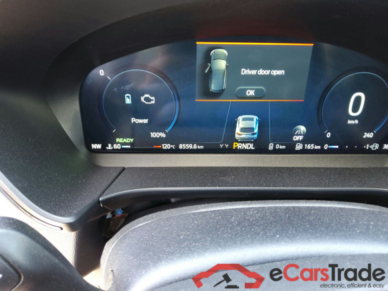 FORD Kuga 2.5 PHEV 243cv Automatico WT gancho St Line X(Pano-Roof + Winterpack) #4