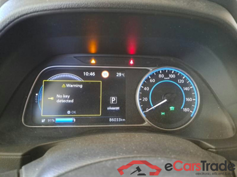 NISSAN LEAF / 2017 / 5P / BERLINA BUSINESS 40KWH #5