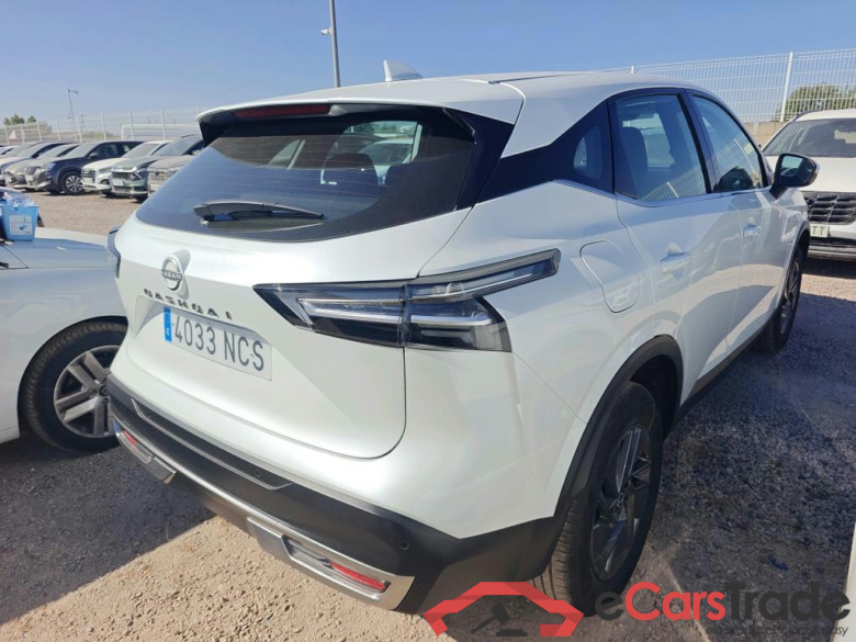 NISSAN QASHQAI / 2024 / 5P / todoterreno DIG-T 103kW (140CV) mHEV 4x2 Acenta #2