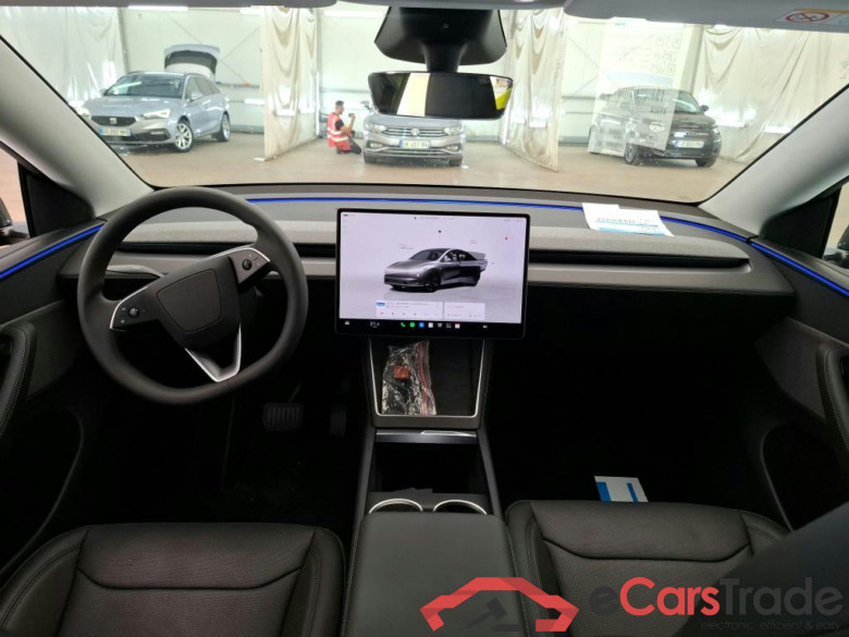 TESLA Model Y / 2025 / 5P / SUV BEV Propulsion #5