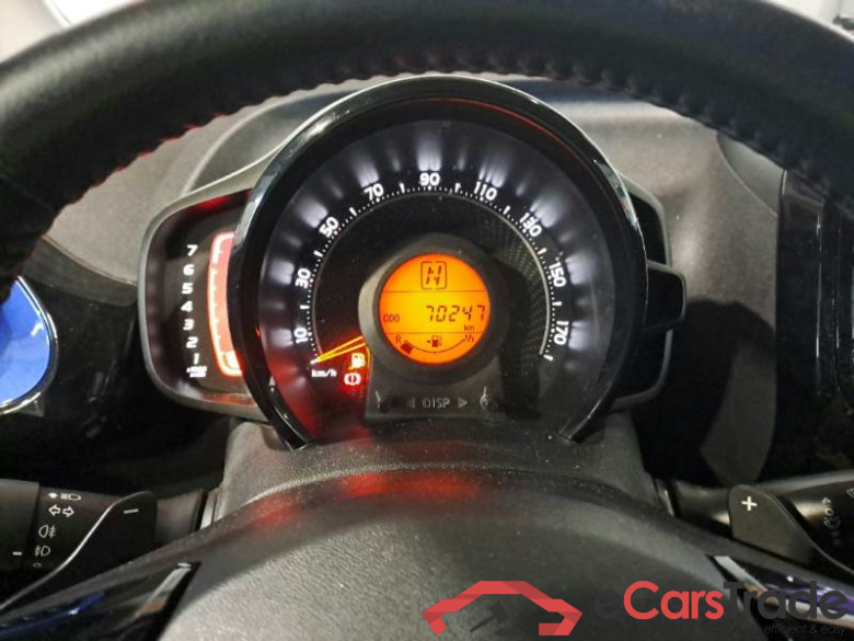 TOYOTA AYGO CONNECT / 2018 / 5P / BERLINA 1.0 VVT-I X-CLUSIV MMT #4