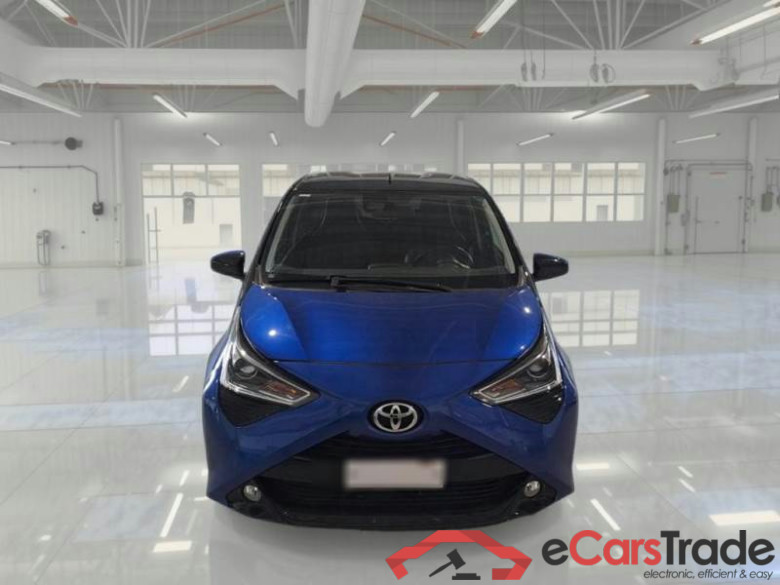 TOYOTA AYGO CONNECT / 2018 / 5P / BERLINA 1.0 VVT-I X-CLUSIV MMT #6