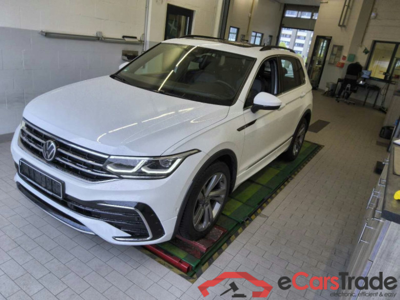 Volkswagen Tiguan (AX1)(07.2020->2024) DE - SUV5 1.5 TSI BMT/Start-Stopp EU6d, R-Line OPF, (Facelift) 2020 - 2023 #1