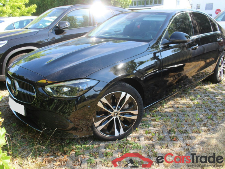 MERCEDES-BENZ C-Klasse Diesel Plug-in Hybrid C 300 de 9G-TRONIC Avantgarde Advanced 4d 145kW #1