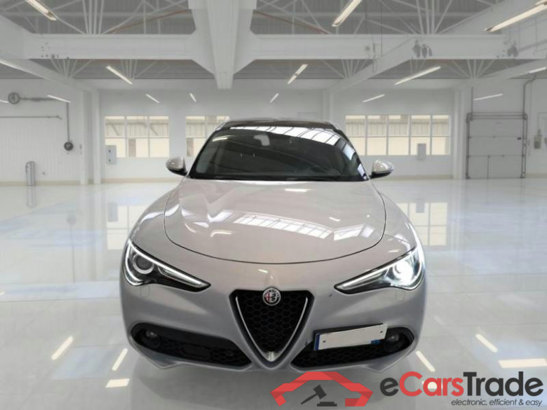 ALFA ROMEO STELVIO / 2017 / 5P / SUV 2.2 TURBO DIESEL 210CV TI AT8 Q4 #6