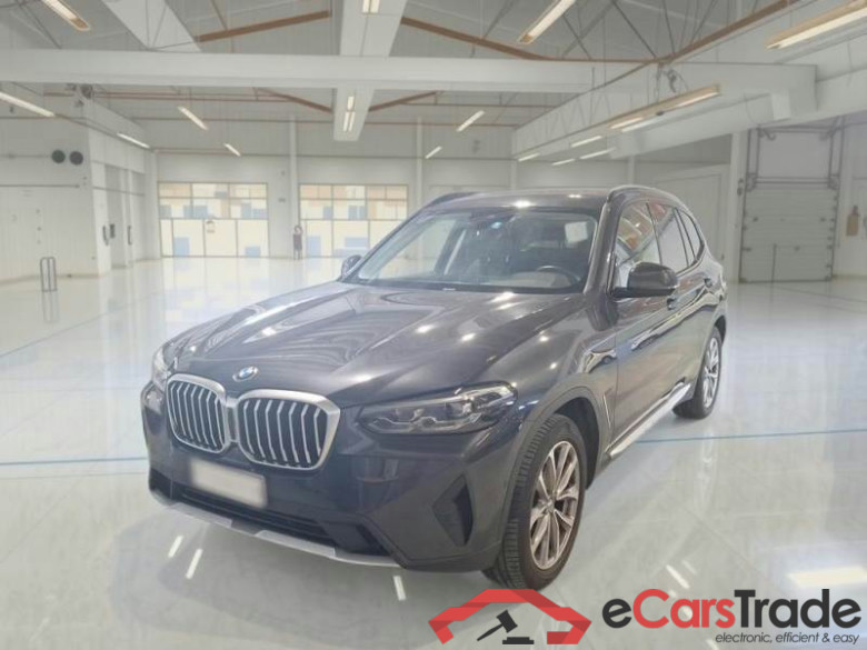 BMW X3 / 2021 / 5P / SUV SDRIVE 18D MH48V AUTO