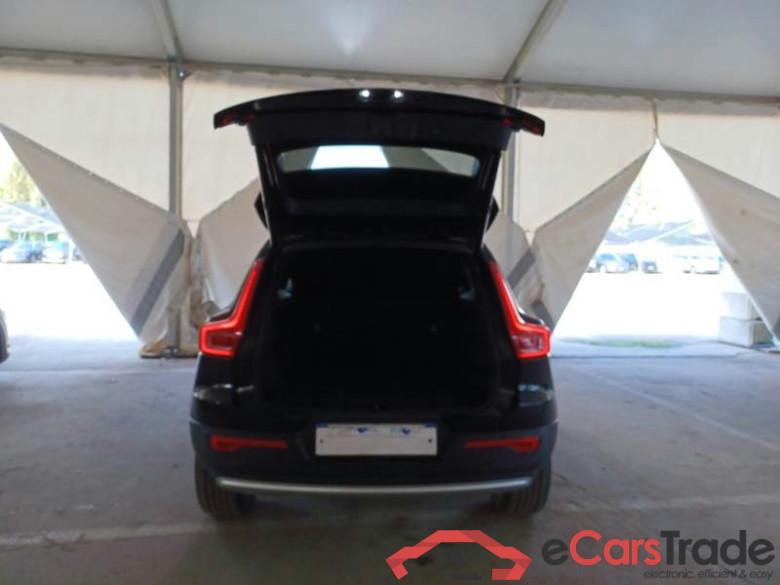 VOLVO XC40 / 2017 / 5P / SUV D3 AWD GEARTRONIC BUSINESS PLUS #6