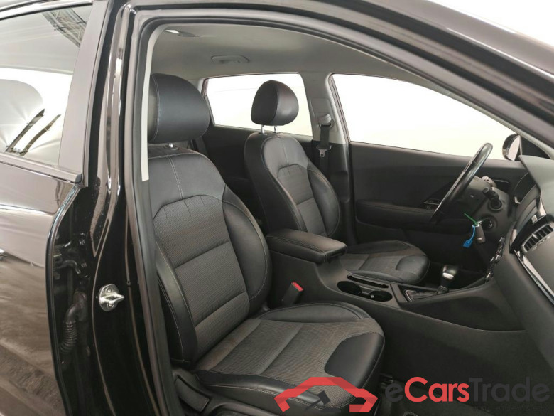 Kia Niro 1.6 GDi Hybrid DynamicLine 5d #3