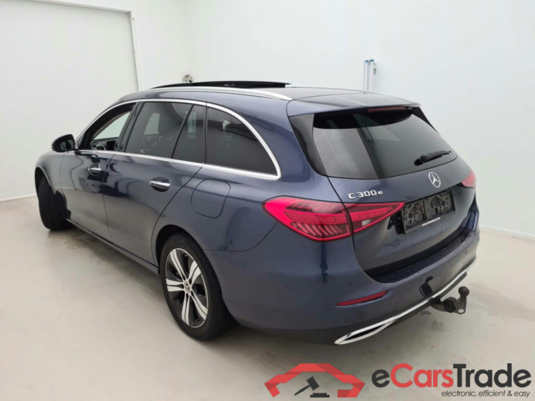 Mercedes C 300e Plug-In Hybrid Aut. Pano LED-Digital Widescreen ACC Navi 1/2 Leather KeylessGo Сamera 360 Klima PDC ... #4