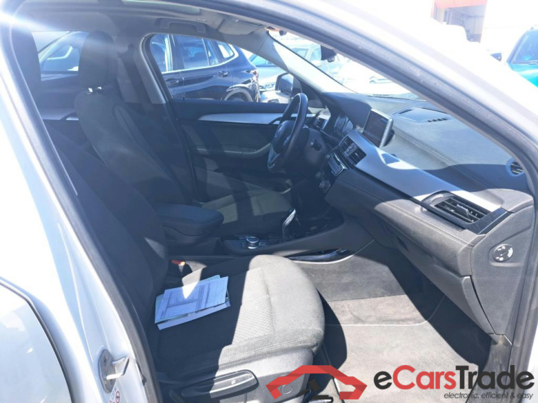 BMW X2 / 2017 / 5P / todoterreno sDrive18i (CX) #6