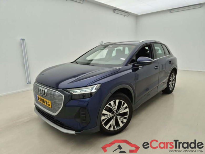AUDI Q4 e-tron 40 Launch ed. Adv. 77 kWh #1
