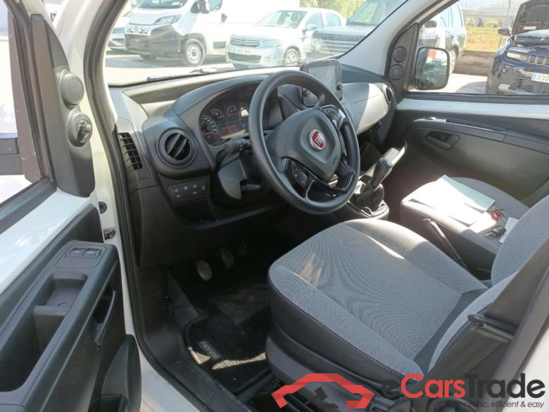 FIAT Fiorino / 2016 / 4P / furgón derivado de turismo Cargo SX N1 1.3 MJet 59 kW (80 CV) #3