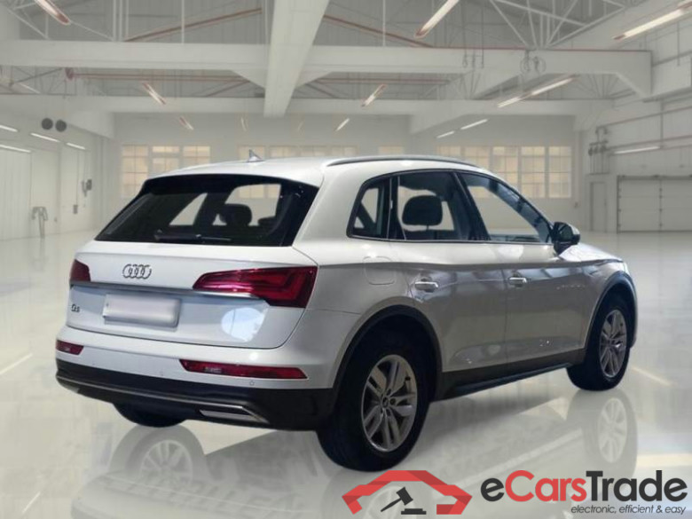 AUDI Q5 / 2020 / 5P / SUV 35 TDI BUSINESS S TRONIC #2