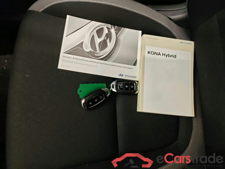 Hyundai KONA 1.6 GDI HEV Fashion 5d #4