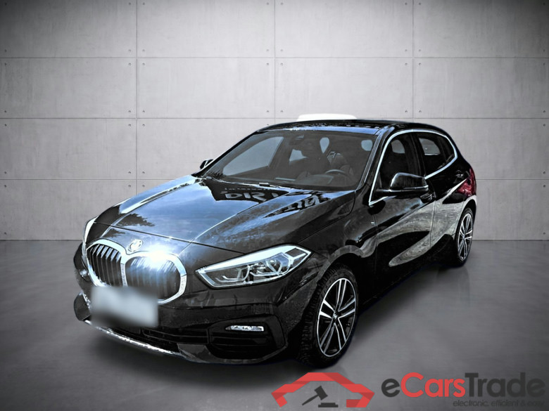 BMW 1 Serie Business Design (F40) 118iA 136 DKG7