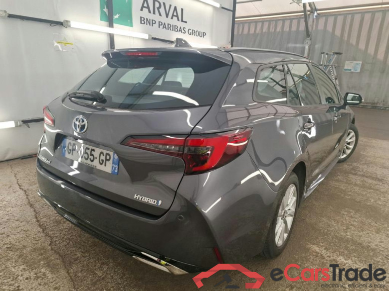 TOYOTA Corolla Touring Sports / 2018 / 5P / Break Hybride 122h Dynamic Business Beyond Zer #3