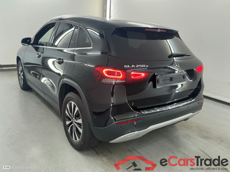 MERCEDES-BENZ GLA 1.3 GLA 250 E DCT BUSINESS SOLUTION #3
