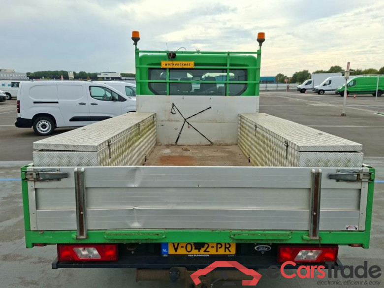 FORD Transit CC 350 130pk L4H1 Ambien DC RWD 4D #5