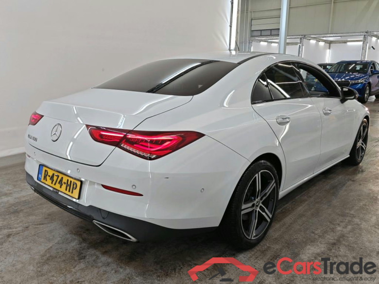 Mercedes-Benz CLA CLA 180 DCT Luxury Line 4d #2