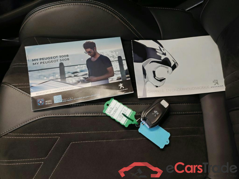 Peugeot 5008 GT PureTech 180 EAT8 5d #4