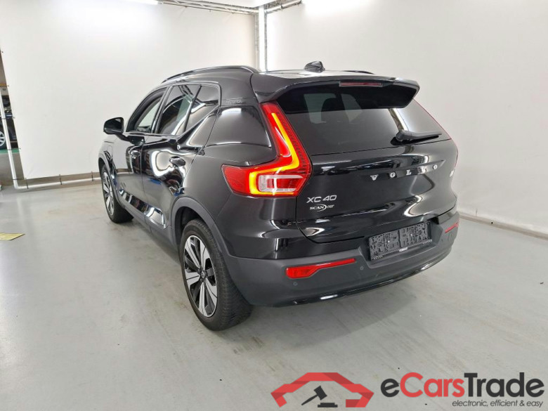 VOLVO XC40 1.5 T4 PHEV ULTIMATE DARK DESIGN DCT #3