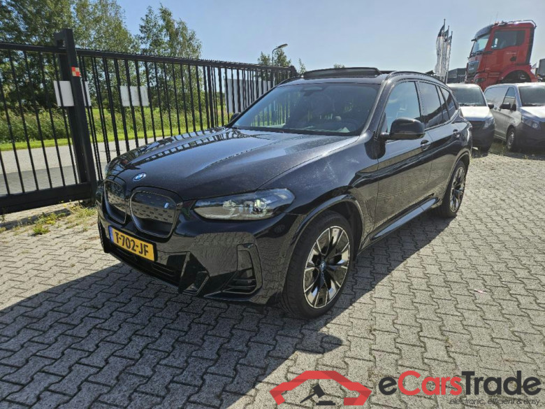 BMW iX3 210 kW #3