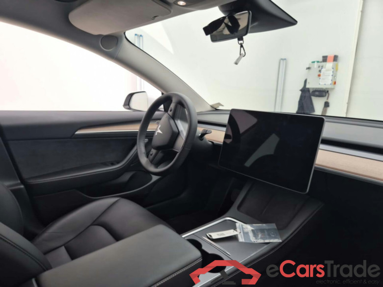 TESLA MODEL 3 LONG RANGE RWD #3