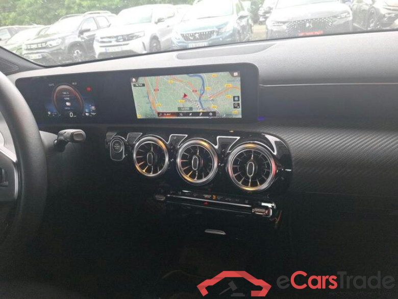 Mercedes A 250e Plug-In Hybrid Aut. Pano LED Ambient Widescreen Navi 1/2 Sport-Leather KeylessGo Camera Klima PDC ... #6