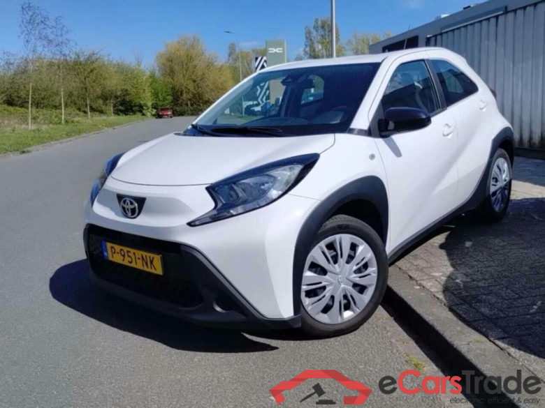 TOYOTA Aygo X 1.0 VVT-i MT Play
