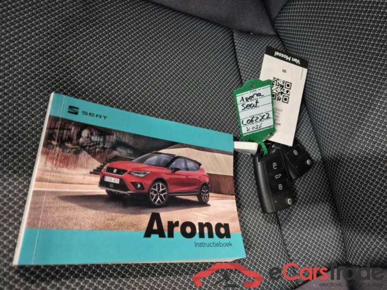 SEAT Arona 1.0 TSI Style B. Int #6