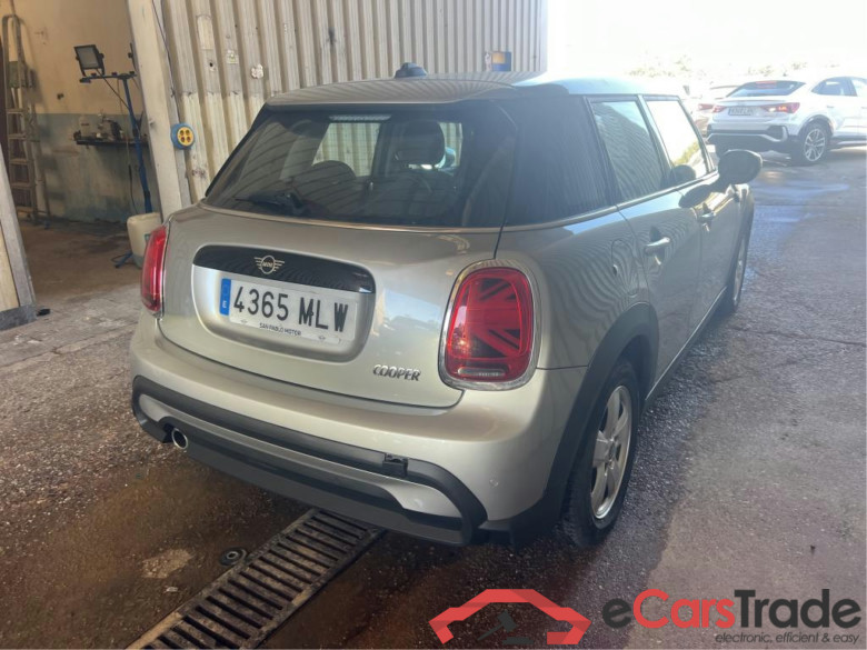 MINI MINI / 2021 / 5P / berlina con portón COOPER 5 PUERTAS #2