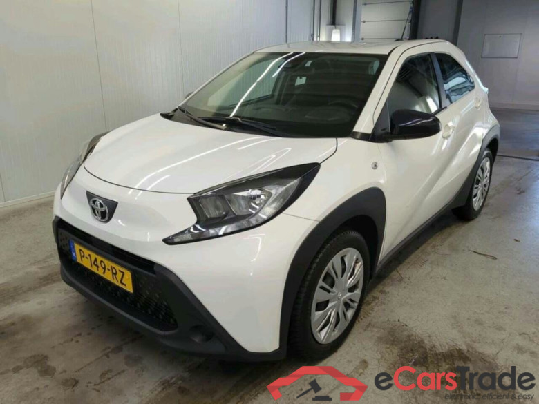 TOYOTA Aygo X 1.0 VVT-i MT Play