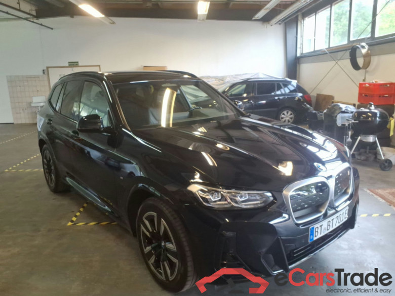 BMW iX3  #1