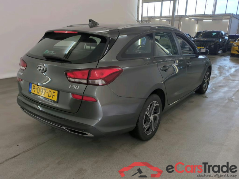 Hyundai i30 Wagon 1.0 T-GDI MHEV Comfort Smart 5d #2