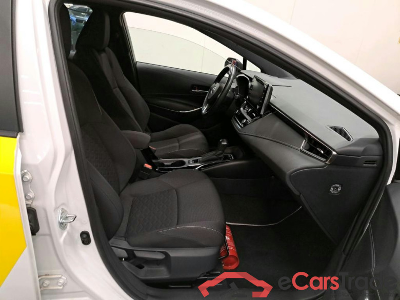 TOYOTA - TOY COROLLA TOURING SPORTS 1.8 Hybrid 122PK e-CVT Dynamic & Touch 2Go With Navigation #3