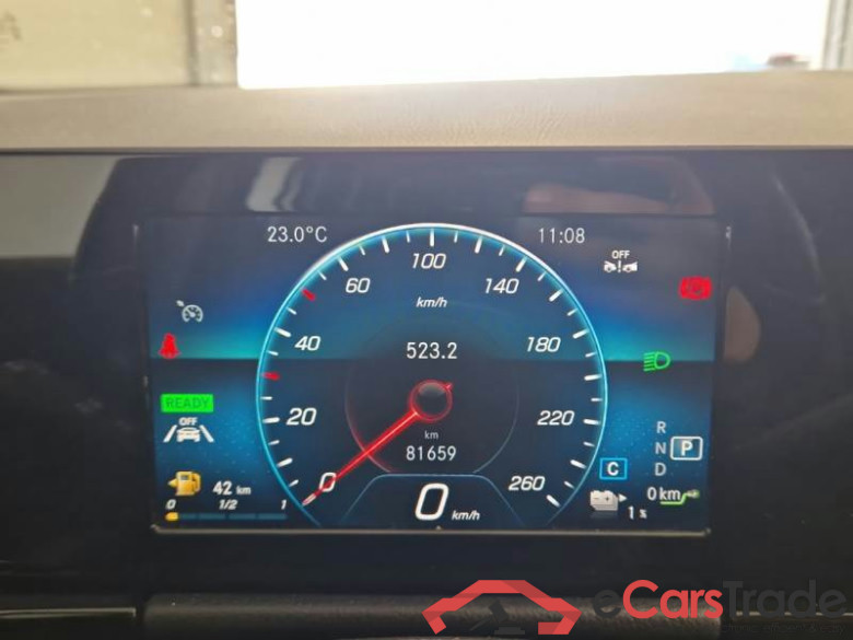 MERCEDES-BENZ GLA / 2020 / 5P / CROSSOVER GLA 250 AUTOMATIC EQ-POWER SPORT PLUS #4