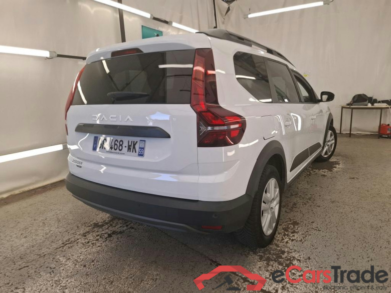 Jogger Expression 1.6 140CV BVA6 6E #3