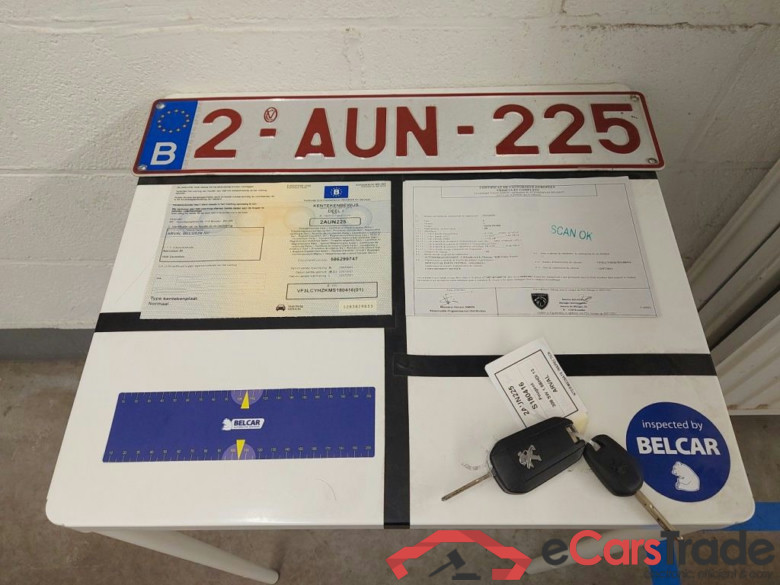 Peugeot 308 SW 1.5 BlueHDi 130 S&S EAT8 Active Pack 5d #4