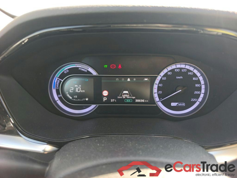 KIA Niro / 2019 / 5P / crossover 1.6 GDi HEV 104kW (141CV) Emotion (AC) #4