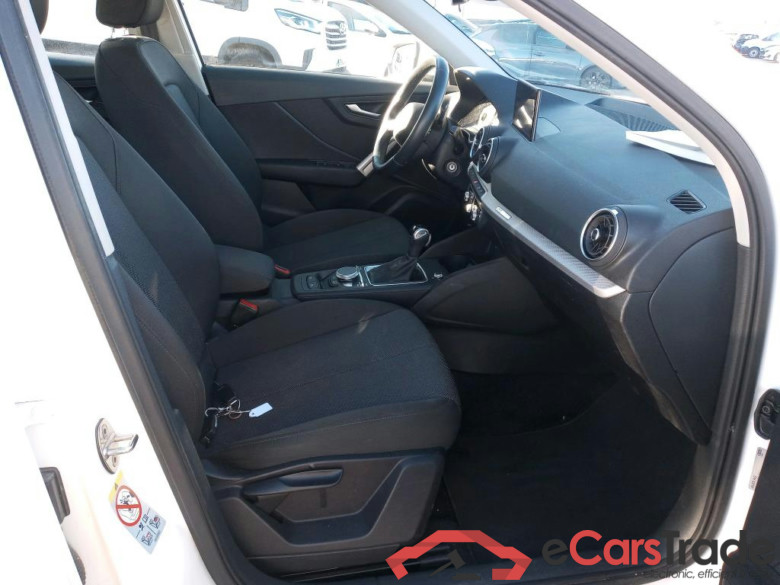 AUDI Q2 / 2020 / 5P / todoterreno Advanced 35 TFSI 110kW (150CV) S tronic (AC) #6